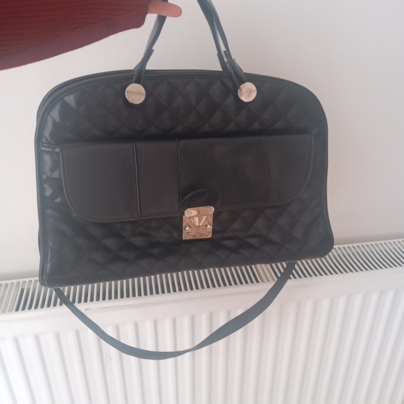 Siyah Deri Kadın Çanta Fermuarlı - Görsel 4