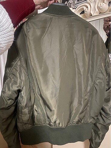 m Beden yeşil Renk Bershka bomber motorcu ceket