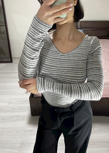 Gri Çizgili V Yaka Uzun Kollu Triko Kadın Kazak - Görsel 5