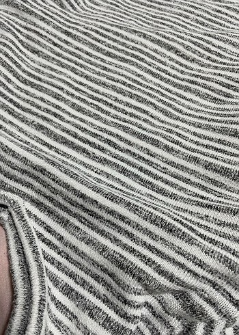 Gri Çizgili V Yaka Uzun Kollu Triko Kadın Kazak - Görsel 3
