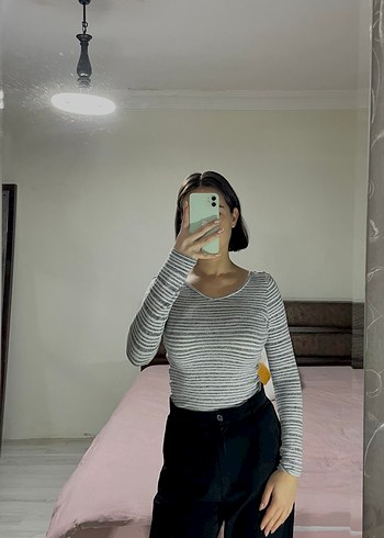 Gri Çizgili V Yaka Uzun Kollu Triko Kadın Kazak - Görsel 4