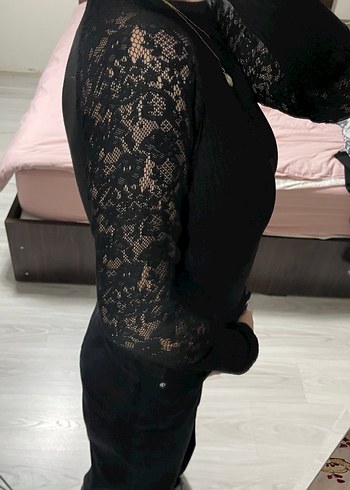 Siyah Transparan Dantel Kollu Yüksek Yaka Kazak - Görsel 4