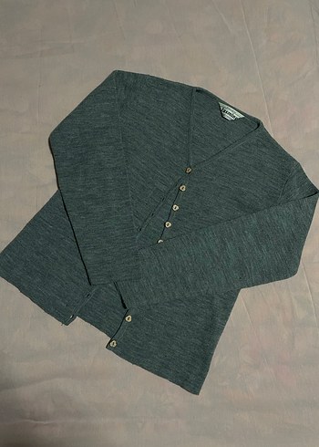 Gri Düğmeli V Yaka Kadın Triko Hırka - Görsel 3