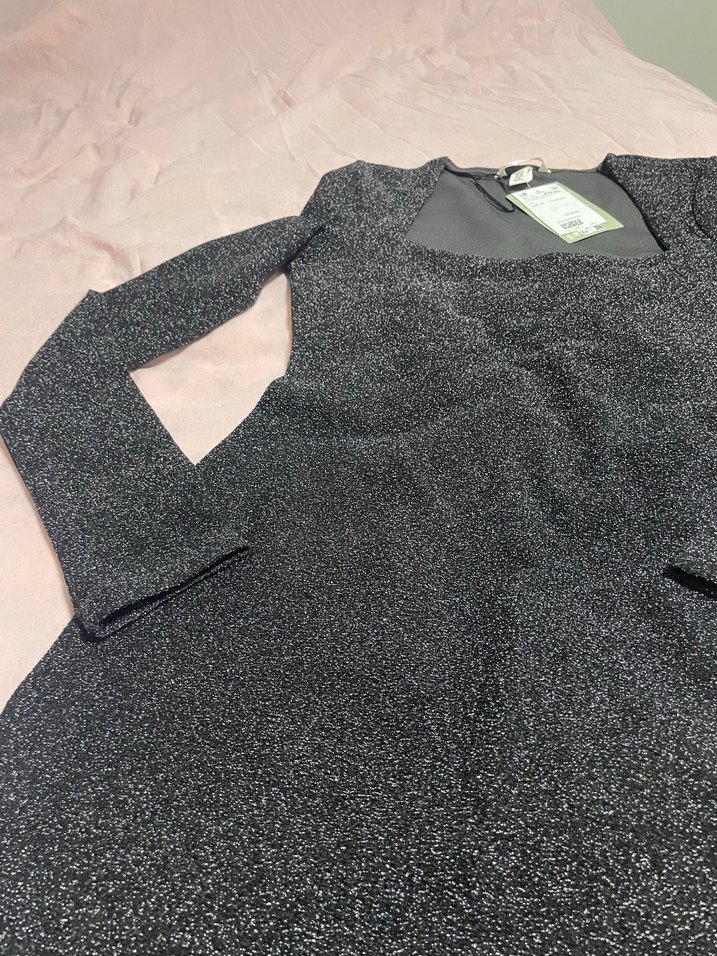 Siyah V Yakalı Simli Triko Midi Elbise - Görsel 2