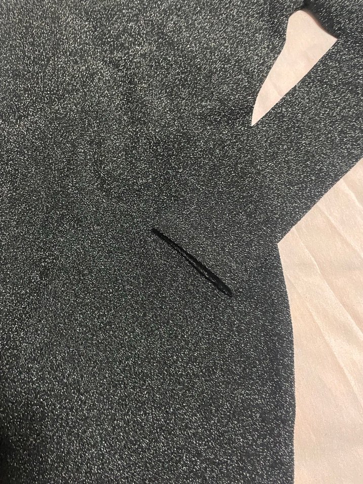 Siyah V Yakalı Simli Triko Midi Elbise - Görsel 5