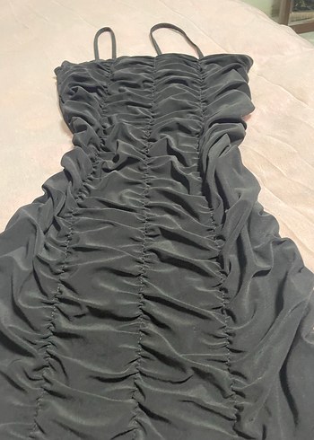 Siyah Drapeli İnce Askılı Mini Elbise - Görsel 3