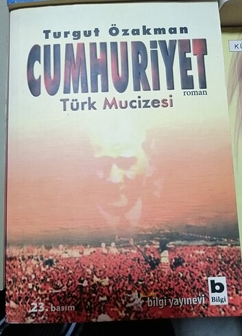 Ünv yıllarımda aldığım kitaplarımı satışa çıkardım 