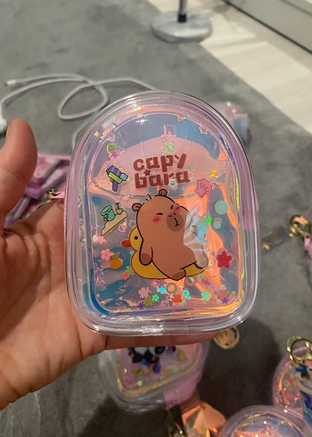 Sulu cüzdan istenilirse çantaya takılır - Görsel 13