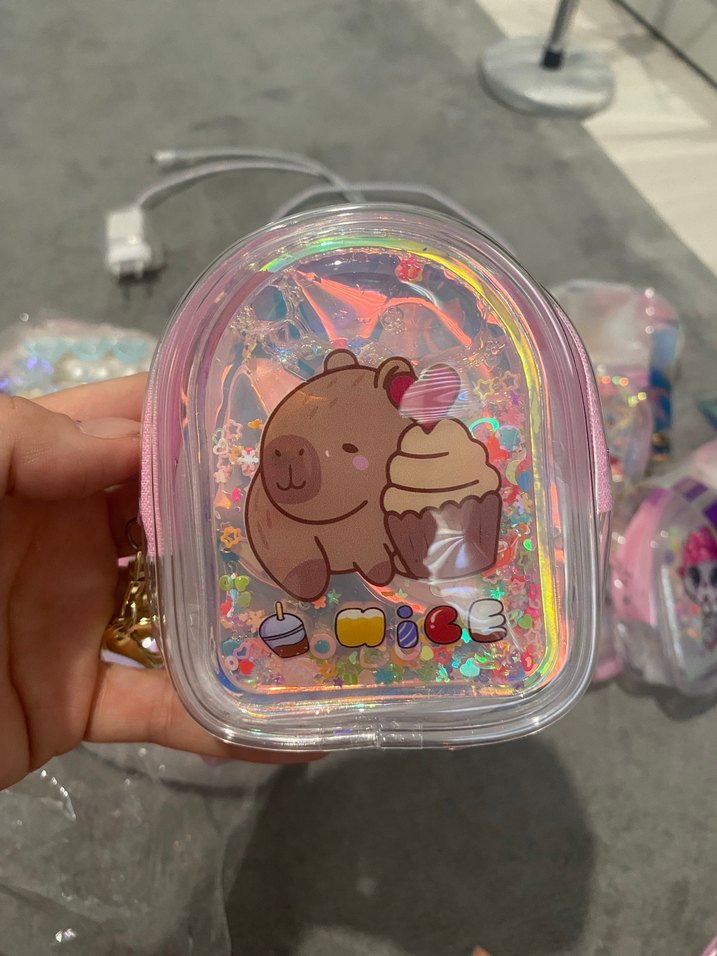 Sulu cüzdan istenilirse çantaya takılır - Görsel 2