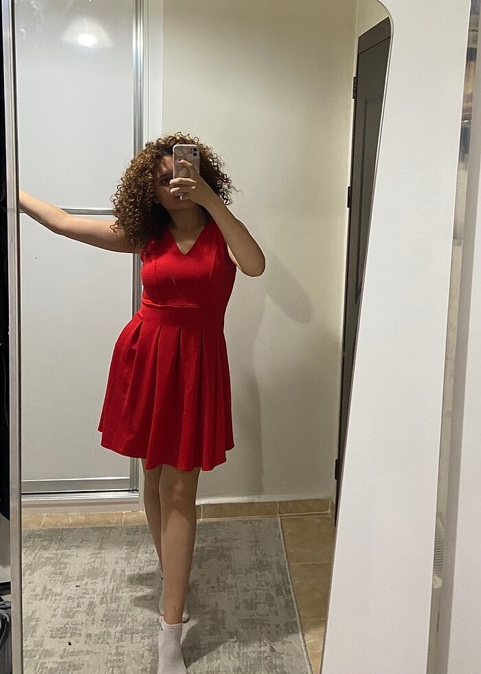 kırmızı mini elbise - Görsel 2