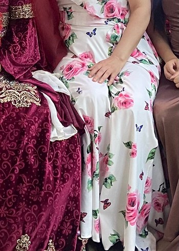 Çiçek Desenli Pembe Uzun Elbise - Görsel 2