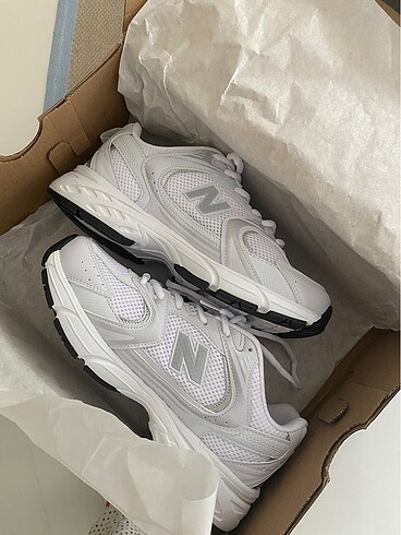 New balance 530