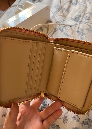 Guess Pembe Deri Fermuarlı Cüzdan - Görsel 3