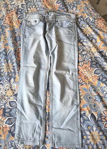 Gri Batik Desenli Kadın Kot Pantolon