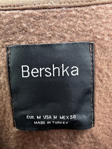m Beden kahverengi Renk Bershka Sweatshirt %70 İndirimli.