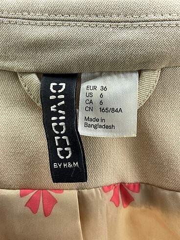 36 Beden çeşitli Renk H&M Blazer %70 İndirimli.