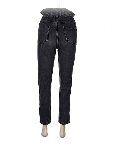 26 Beden PreLoved Jean / Kot %70 İndirimli.