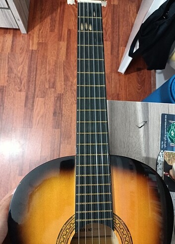  Klasik gitar 