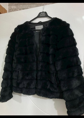 Siyah Kadın Kürk Detaylı Mont - Görsel 5