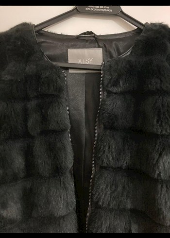 Siyah Kadın Kürk Detaylı Mont - Görsel 3