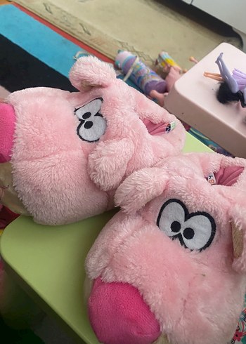 Pembe Nakışlı Kız Çocuk Peluş Terlik - Görsel 2