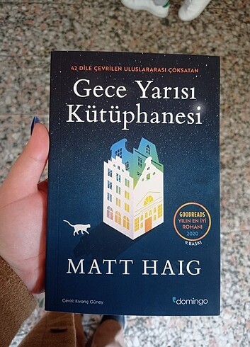 Gece yarısı kütüphanesi 