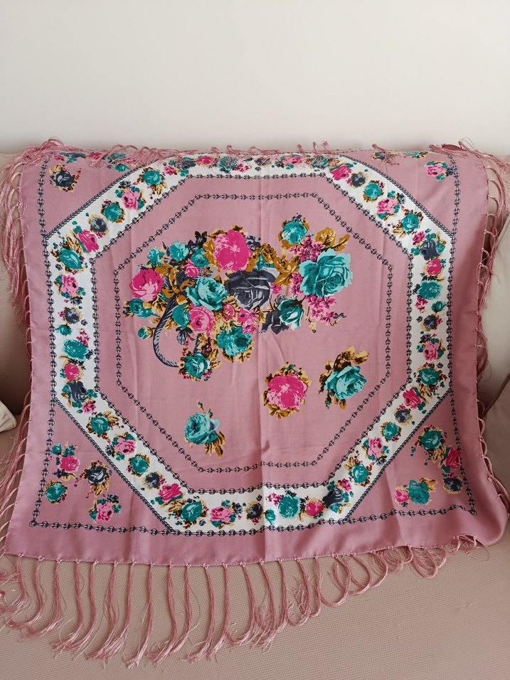 Pembe Püsküllü Bohem Kadın eşarp - Görsel 3