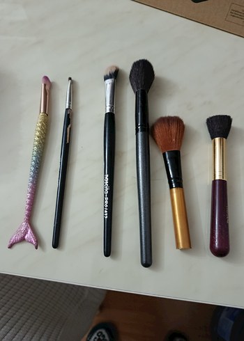 Çok Renkli Makyaj Fırçası Seti - Görsel 3