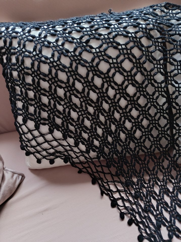 Siyah Dantel Örgü Kadın Şal - Görsel 5