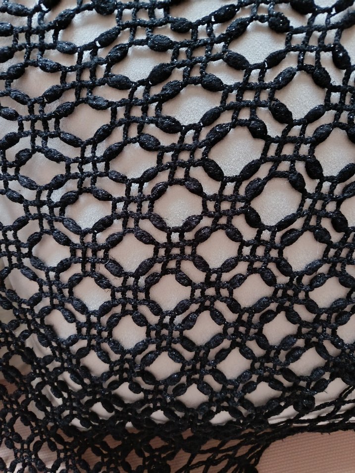 Siyah Dantel Örgü Kadın Şal - Görsel 2