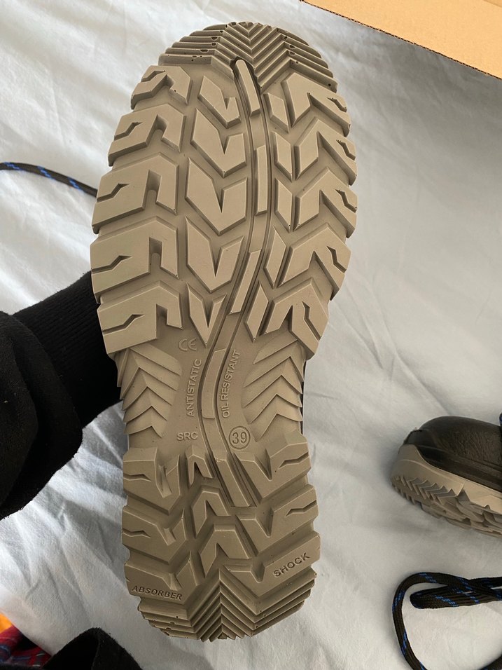 Erkek Bot - Görsel 3