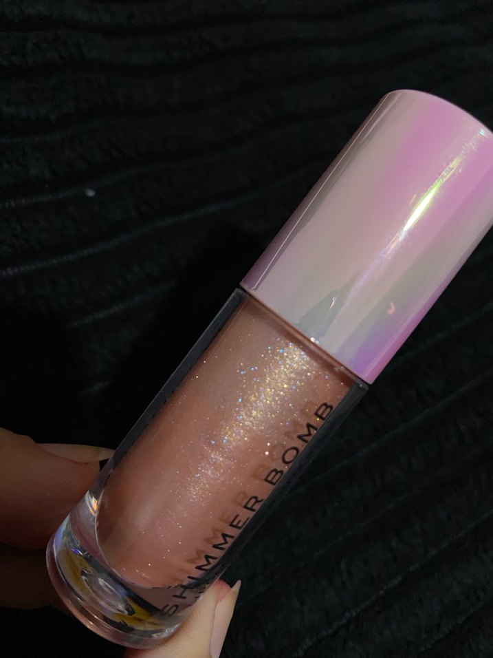 Revolution Shimmer Bomb Gloss - Görsel 5