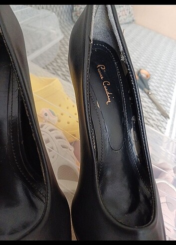 Pierre Cardin Siyah topuklu ayakkabı