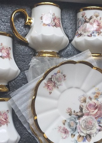 Altın Detaylı Porselen Çay Fincan Seti - Görsel 2