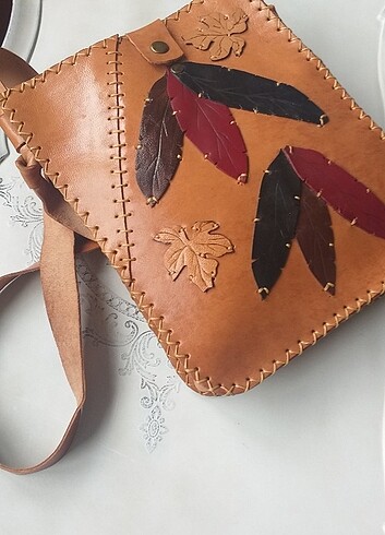 Deri el yapımı otantik çanta  - Görsel 2