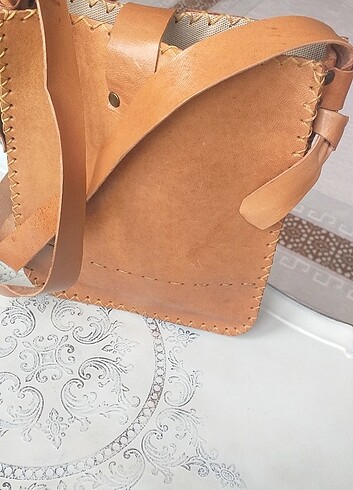 Deri el yapımı otantik çanta  - Görsel 3