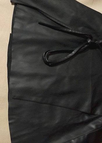 Siyah Deri Kemerli Mini anvelop Eteğ - Görsel 5