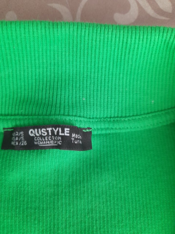 Parlak Yeşil Polo Tişört - Görsel 3