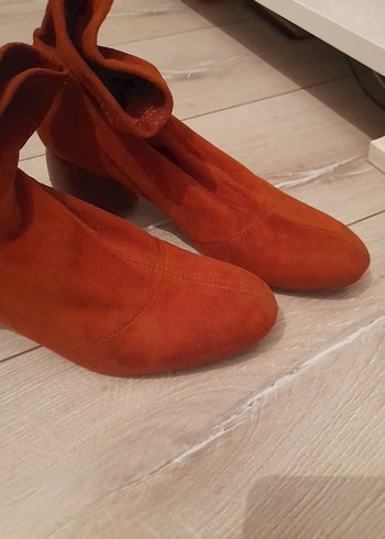 bershka kiremit Süet Dolgu Topuklu Kadın Bot - Görsel 3