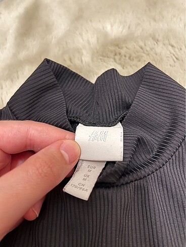 H&M H&M zıbın