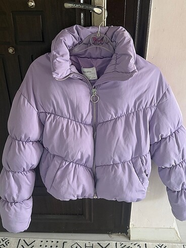 Bershka Şişme mont