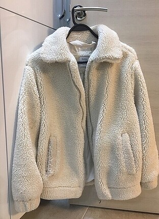 Bershka peluş mont