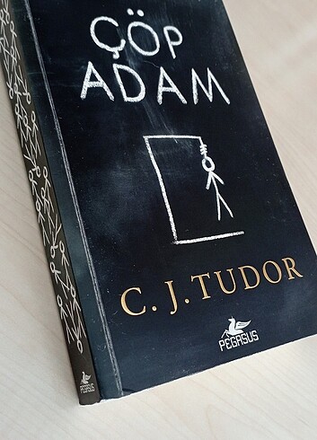  Beden ÇÖP ADAM C.J.Tudor