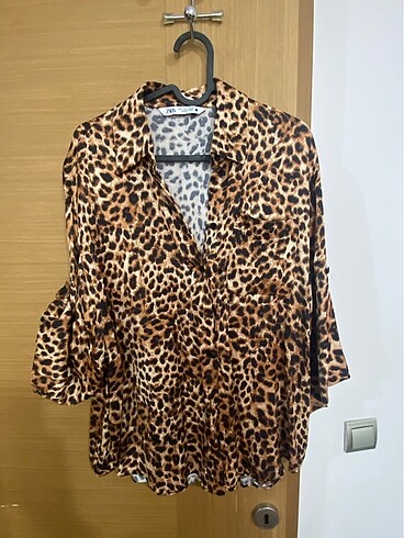 Zara leopar desen gömlek