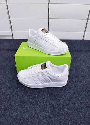 38 Beden beyaz Renk ADIDAS SUPERSTAR