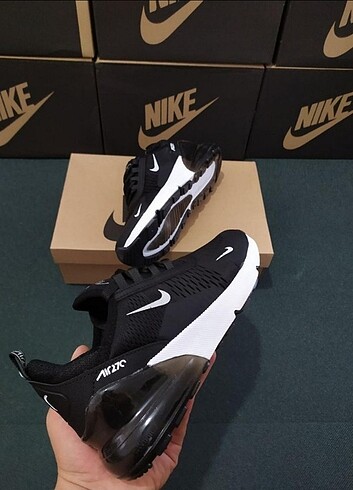 36 Beden siyah Renk NIKE AIR270