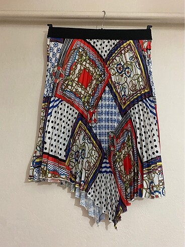 BERSHKA ASİMETRİK ETEK