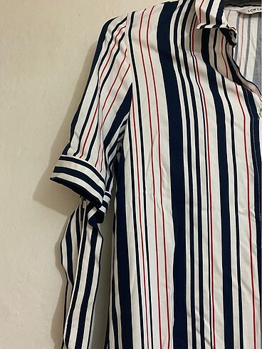 LC Waikiki LC WAIKIKI KOL BAĞLAMA DETAYLI ELBİSE