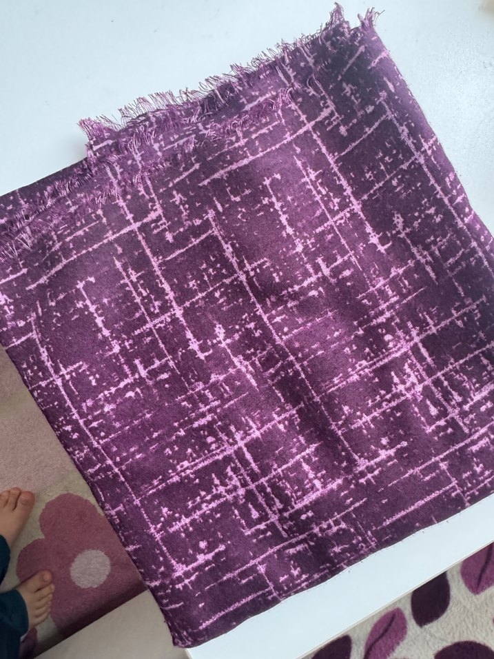 Mürdüm Dökümlü Kadın Şal - Görsel 2