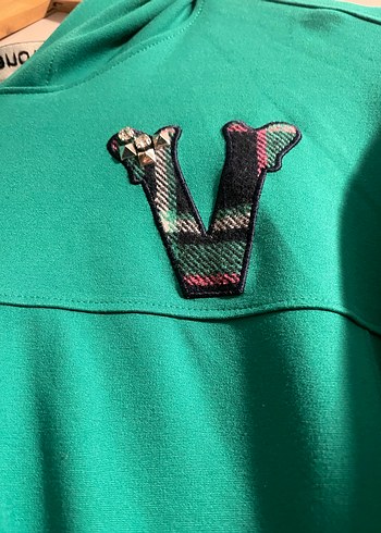 Kadın Yeşil Kapüşonlu Sweatshirt
VENÖVE takım - Görsel 5